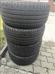  225/4517" újszerű nyári gumi gumi