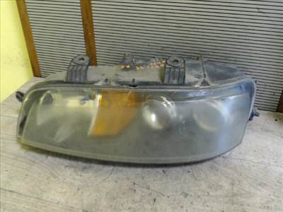 FIAT PUNTO II. Bal első fényszóró