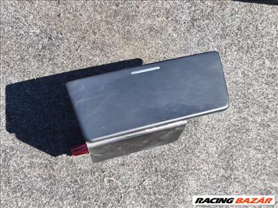 VW Tiguan 2007-2012 első hamutartó 5m1857309b