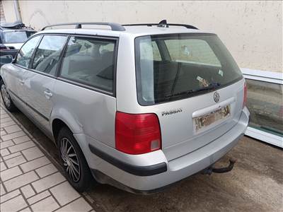 Volkswagen Passat B5 Hátsó lökhárító Lb7z eladó