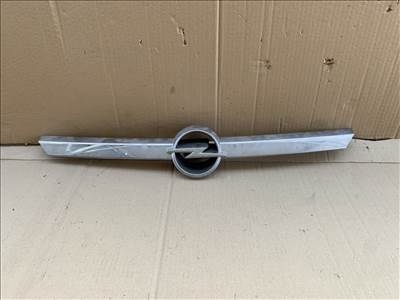 Opel Corsa C első hűtőrács króm díszléc gm551290562