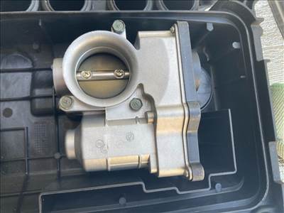 Nissan Micra V 1.4 elektromos fojtószelep  sera57602