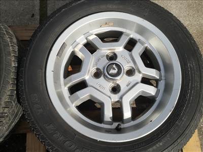 Volvo régi 14-es gyári alufelnik 4x100-as 