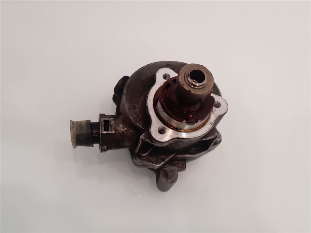  BMW vákum pumpa E88 E80 E90 E91 E92 E93 E60 E61  7519458 2. kép