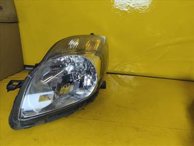 Toyota Yaris (XP90) Bal Fényszóró