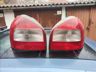 Audi A3 (8L) Hátsó lámpa párban 