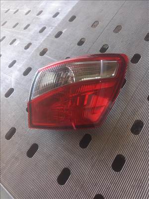 Nissan quashqai jobb hátsó lámpa 