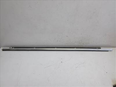 Audi A4 (8E B7) bal első vízlehúzó 8E0853283G
