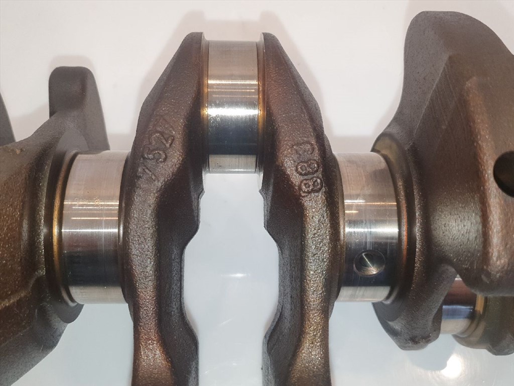 BMW  306le N54B30A Főtengely E88 E82 E90 E91 E92 E93 E60 E61 F01 F02 E71 E89 7527881 4. kép