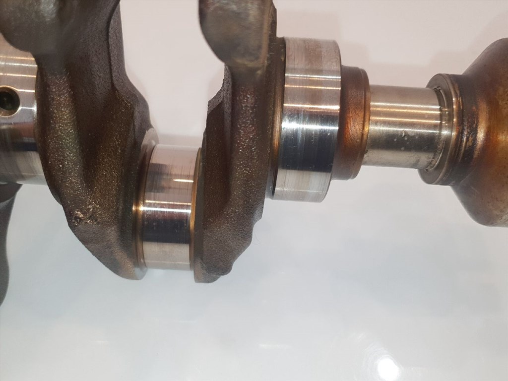 BMW  306le N54B30A Főtengely E88 E82 E90 E91 E92 E93 E60 E61 F01 F02 E71 E89 7527881 5. kép