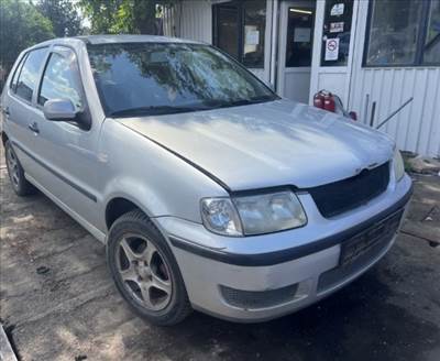 Volkswagen Polo III 1.0i bontott alkatrészei