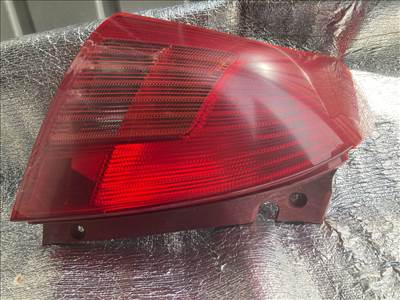 Suzuki Swift IV bal hátsó lámpa  stanley-p4476l