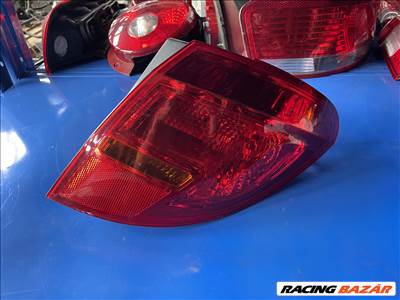 Opel Meriva B Jobb hátsó lámpa 21630201