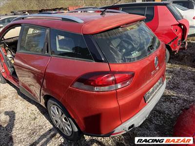 Renault Clio 4 IV kombi Hátsó lökhárító közép 