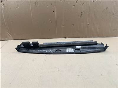 Nissan Qashqai hűtő alatti burkolat 2147700q0j
