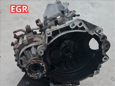 Volkswagen Bora, Volkswagen Golf IV 1.6 16V ERT váltó 5 sebességes (34994)