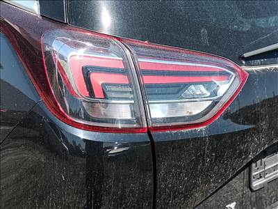 Opel Crossland X bal hátsó belső lámpa