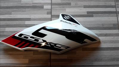 Suzuki GSX-S 125 jobb első idom