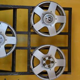 VW Golf 4 (2623)Csak 3db!!! 15" 5x100 alufelni 