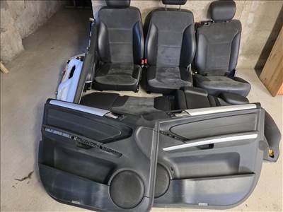 Mercedes ML-osztály W164 Ml 164 2011 es hibátlan fekete félbőr belső szett 