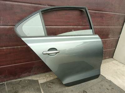 Volkswagen Jetta VI Jobb hátsó Ajtó 23105
