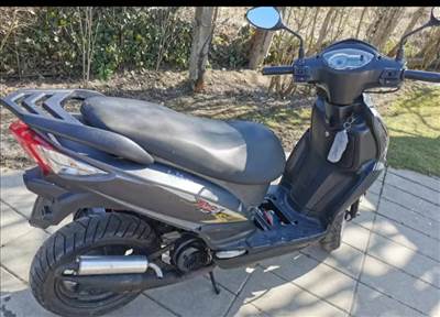 Sym Jet robogó 