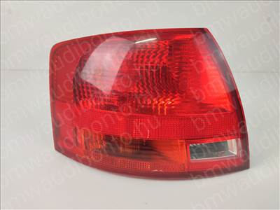 AUDI A4 B7 Avant (8ED) Bal hátsó lámpa (8E9945095E)