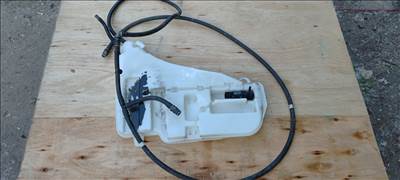 BMW 5-ös sorozat F07, F10/F11 Bmw f07 gt f10 ablakmosó tartály xenon mosós