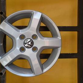 VW-Skoda-Seat-Audi (2/4-2621)(HA4266408)(JF)Festett 14" 4x100 alufelni 