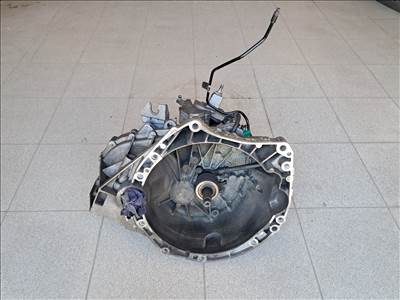 Nissan Juke (F15) 1.6 DIG-T váltó TL4123