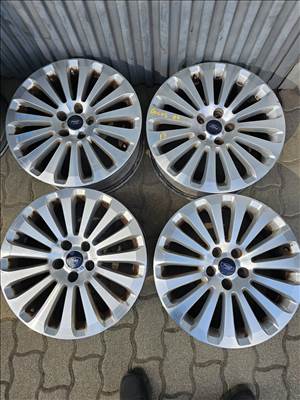  5x108 lyukosztású 7JJ 17" használt (gyári felni) alufelni