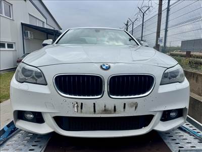 BMW F10 530d 258le M sport bontás N57 5x120 8HP