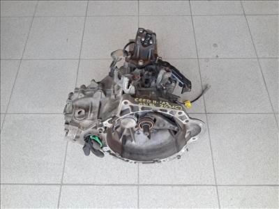 Kia Cee'd (JD) 1.4 benzin váltó ZG91CJ