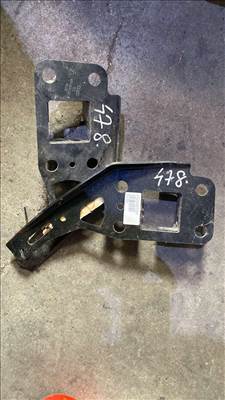 Audi A6 lökhárító tartó jobb/bal 4f0805499b500b