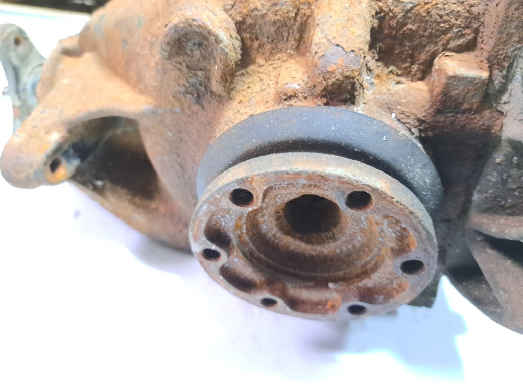 BMW E87 E90 E91 120d 320d M47 163le diffi difi differenciál differenciálmû - 3,15  2. kép