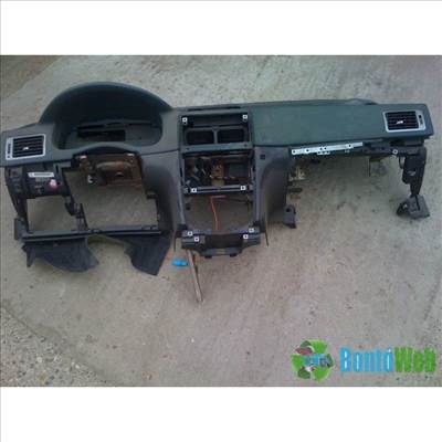 Peugeot  307 sw müszerfal légzsákkal zőld