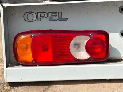 Opel Movano B Bal Hátsó Lámpa *165541*