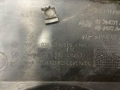 Audi A4 (B6/B7) Felső Motorburkolat 3956 038103925