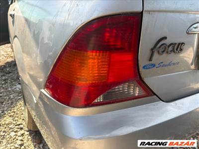 Ford Focus Mk1 Bal Hátsó Lámpa *160466*