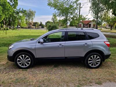NISSAN QASHQAI+2 2.0 dCi Tekna 4WD (Automata) FULL EXTRA/2KULCS/8KERÉK/FRISS MŰSZAKI/HOROG