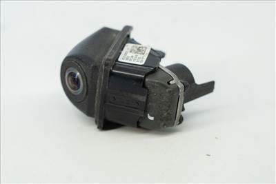 BMW 1 Series F20/F21 LCI, 2 Series F22/F23-F87 M2 LCI, 3 Series F30/F31/F34 GT-F80 M3 LCI, 4 Series F32/F33/F36-F82/F83 M4 LCI, 5 Series F07 GT/F10/F11 LCI, 7 Series F01/F02/F03/F04 Hybrid LCI, X1 E84, X3 F25, X5 E70 LCI, X6 E71/E72 tolató kamera