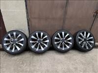Tesla Model 3 Nova nyári kerék garnitúra 235/40 R19 96W Hankook nyári szett