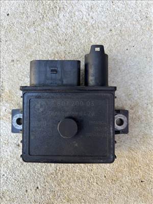 BMW E90 320D izzítás relé modul 780120003