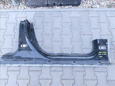  MERCEDES W243/W247 JOBB KÜSZÖB ELADÓ!