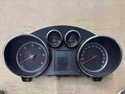 Opel Astra J 1.7 CDTI Kilométeróra 11485 13433772
