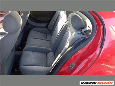 Seat Toledo II Bal hátsó Fejtámla *155139*