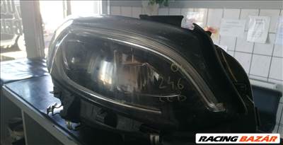 Mercedes B-osztály W246 jobb fényszóró  a2469067001
