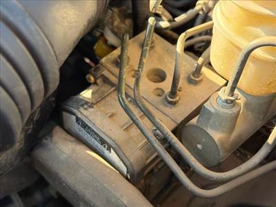 Toyota Avensis Combi 2.0 Turbodiesel ABS Kocka *157091* 4451005020