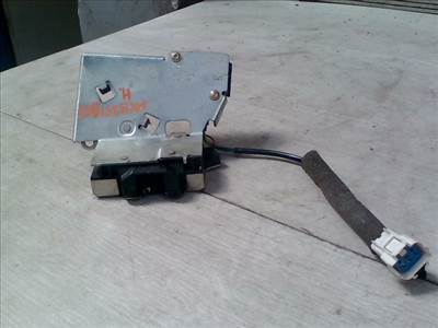 FORD MONDEO 01-07 Csomagtér ajtó zárszerkezet