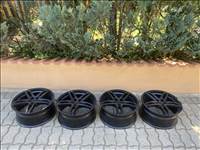  5x112 lyukosztású 8JJ 18" használt Alutec alufelni